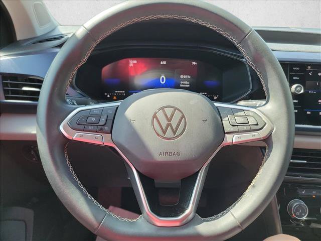 Used 2023 Volkswagen Taos SE w/ Black Wheel Package FWD image 19
