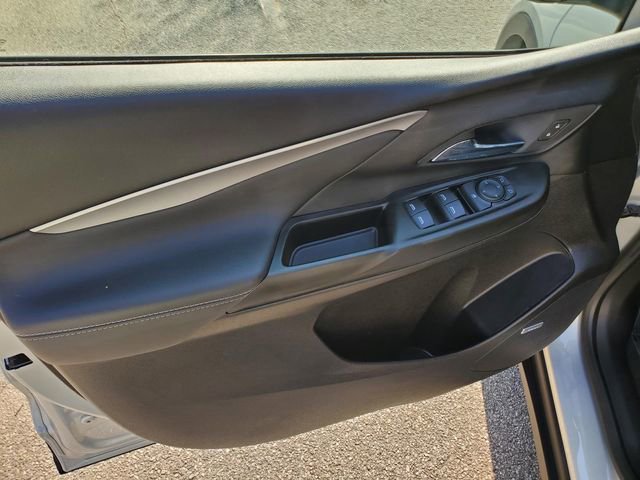 Used 2023 Chevrolet Bolt LT w/ Infotainment Package image 16