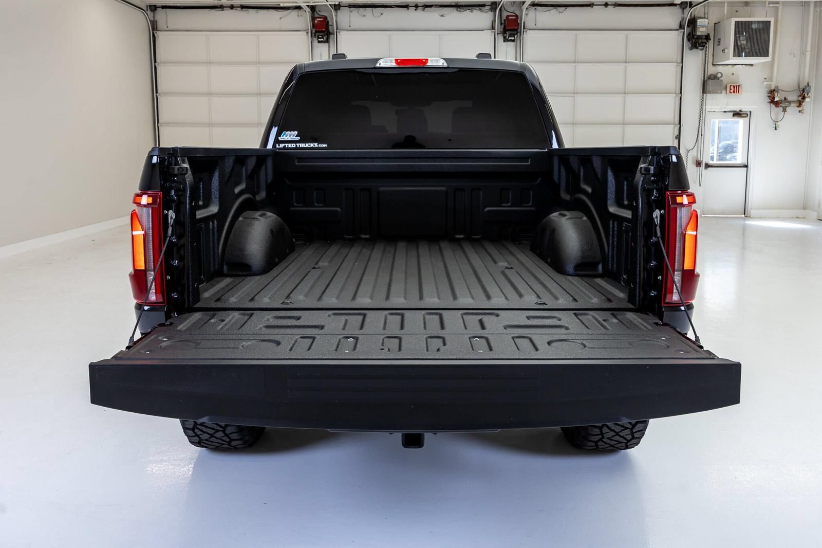 Used 2026 Ford F150 Lariat AWD/4WD image 9
