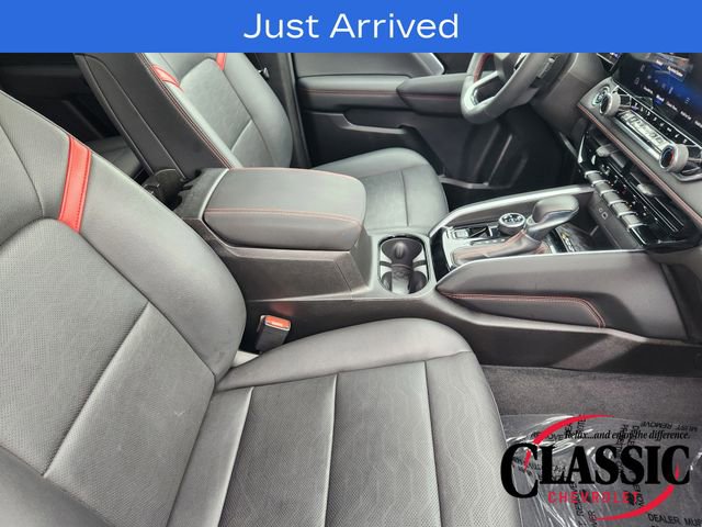 Used 2024 Chevrolet Colorado Z71 w/ Z71 Convenience Package 2 AWD/4WD image 24