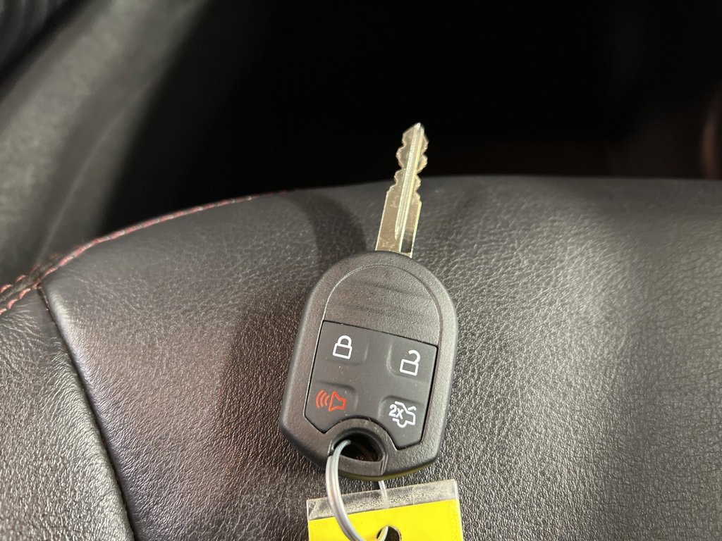 Used 2013 Ford Edge SEL image 33