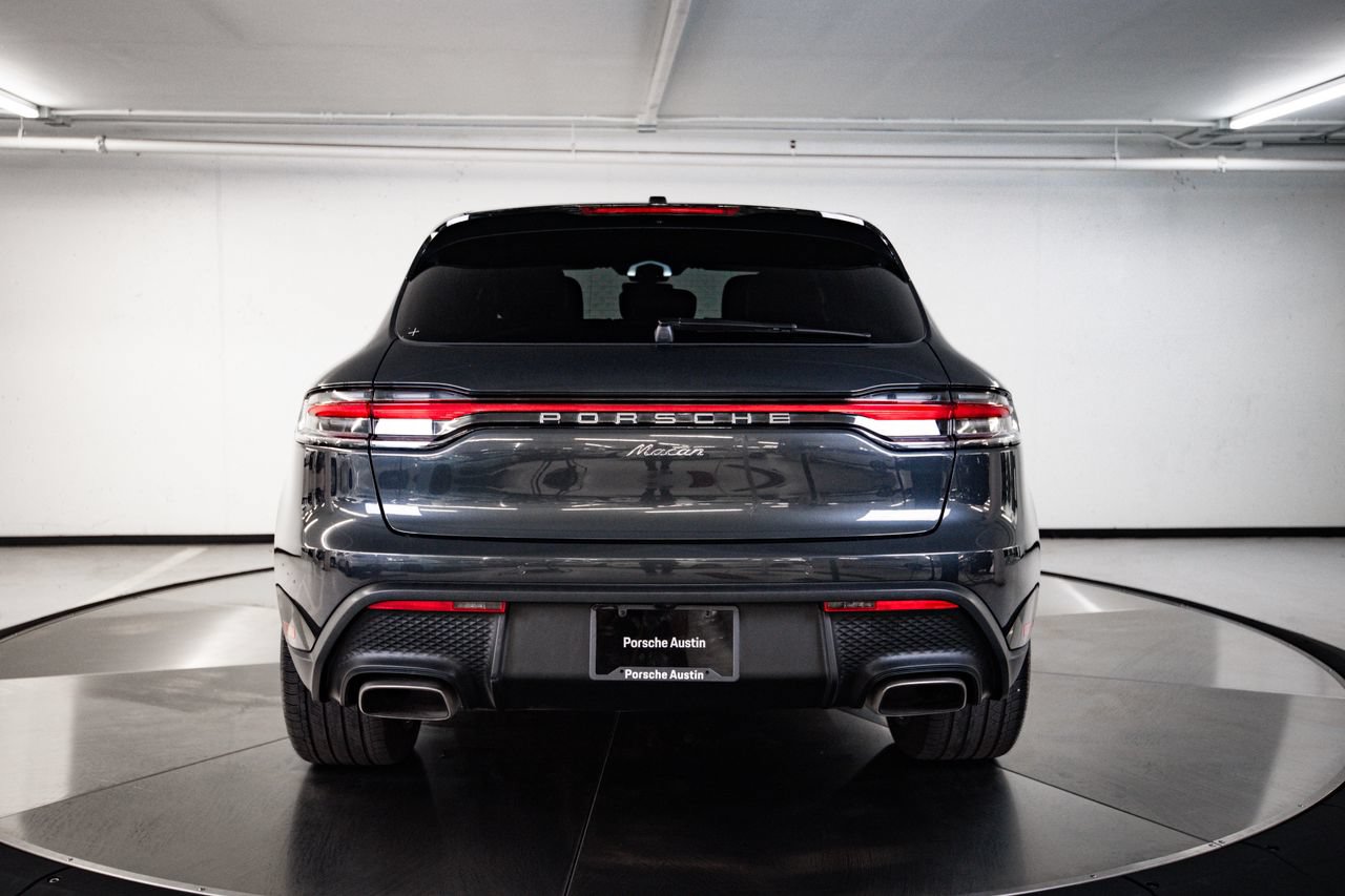 Certified 2024 Porsche Macan AWD/4WD image 6