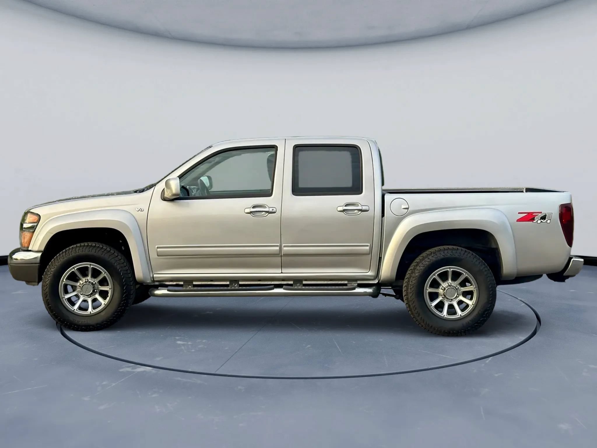 Used 2012 Chevrolet Colorado LT AWD/4WD image 3