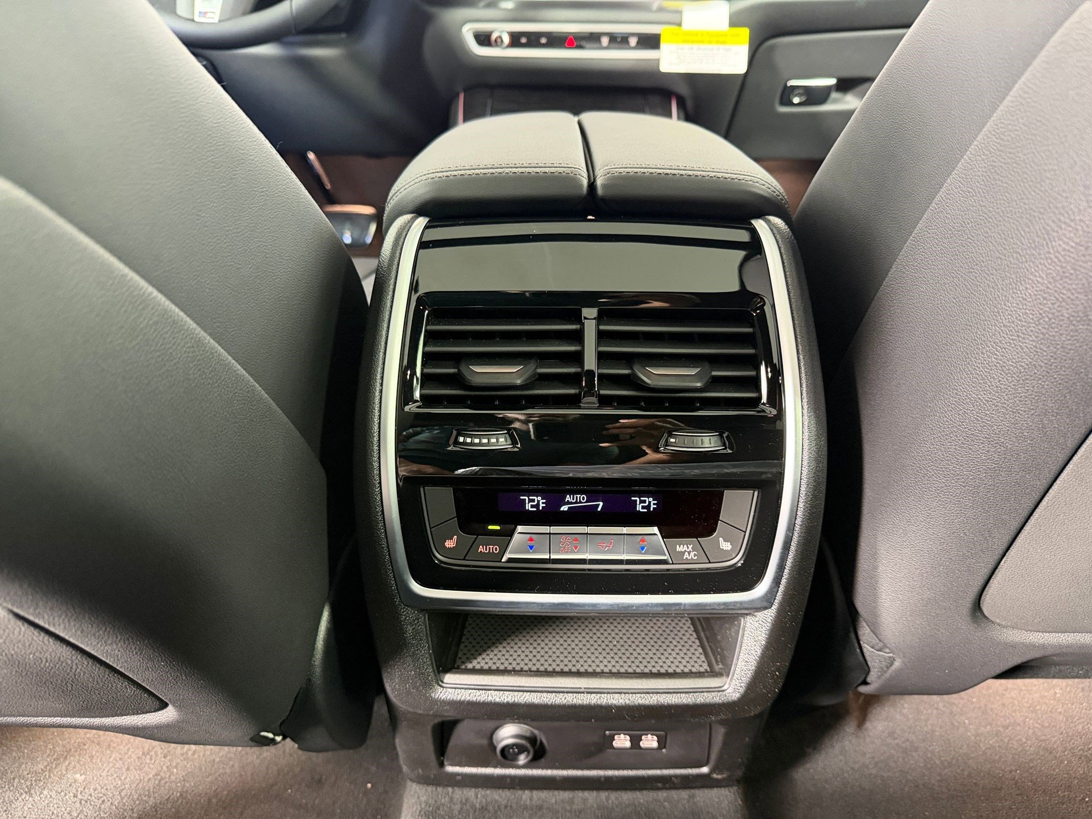 New 2026 BMW X5 xDrive50e w/ Executive Package image 30