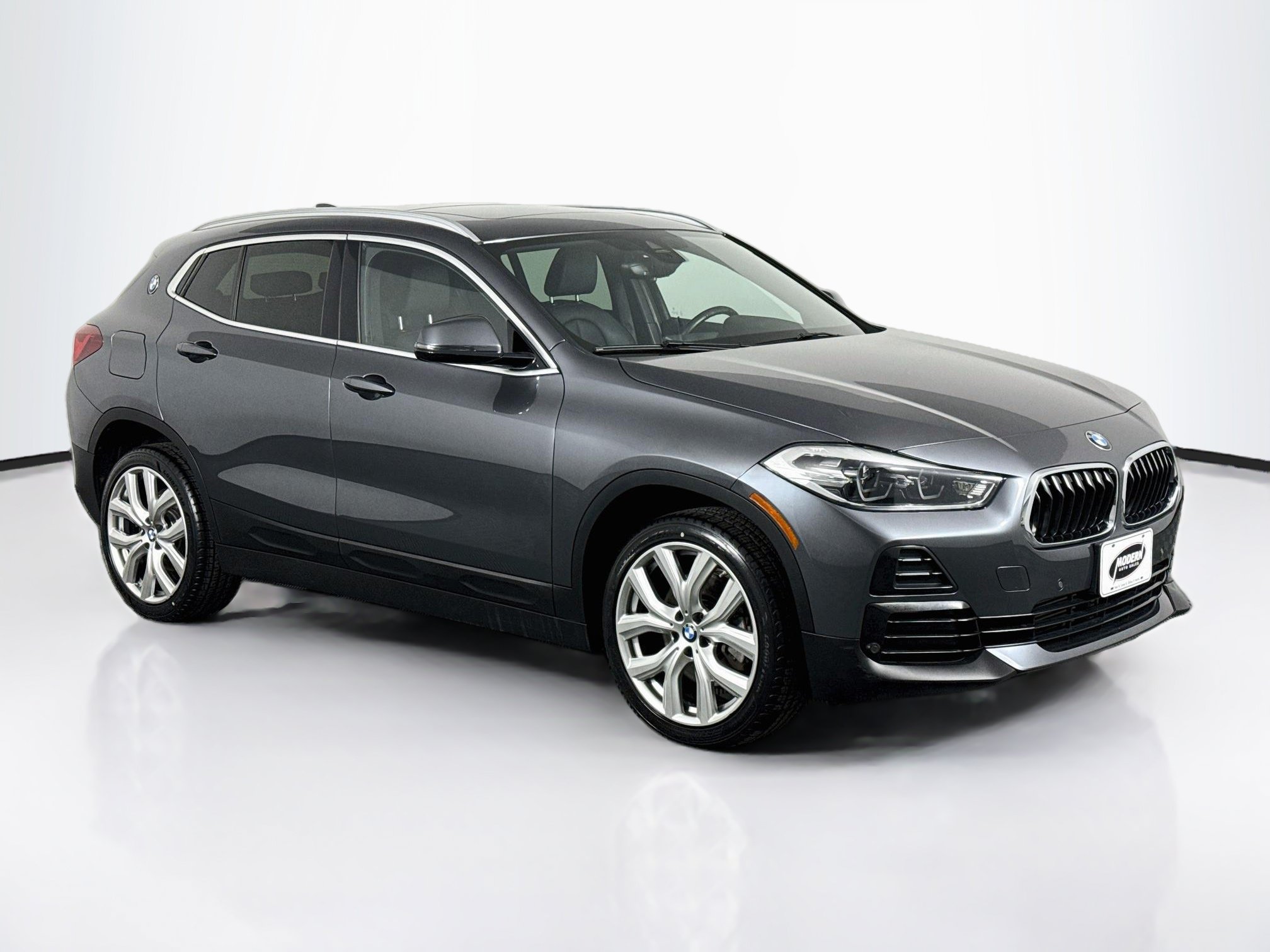 Used 2021 BMW X2 xDrive28i w/ Convenience Package AWD/4WD image 2