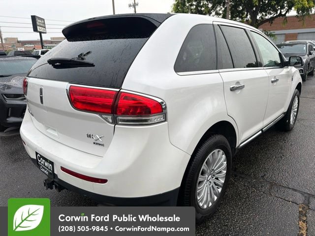 Used 2013 Lincoln MKX AWD image 5