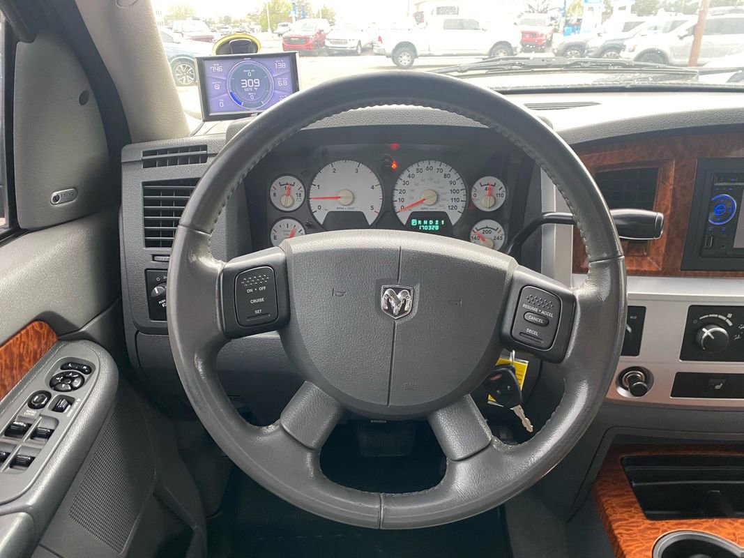 Used 2006 Dodge Ram 3500 Truck Laramie w/ Protection Group AWD/4WD image 13