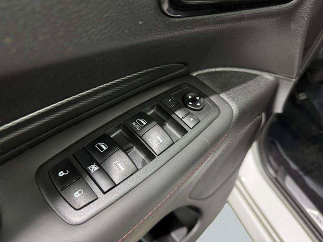 Used 2021 Dodge Durango R/T w/ Tow 'N Go Package AWD/4WD image 25