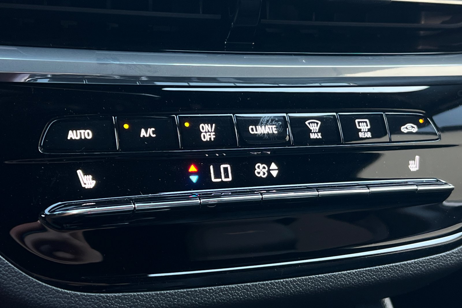 New 2026 Buick Envista Avenir FWD image 21