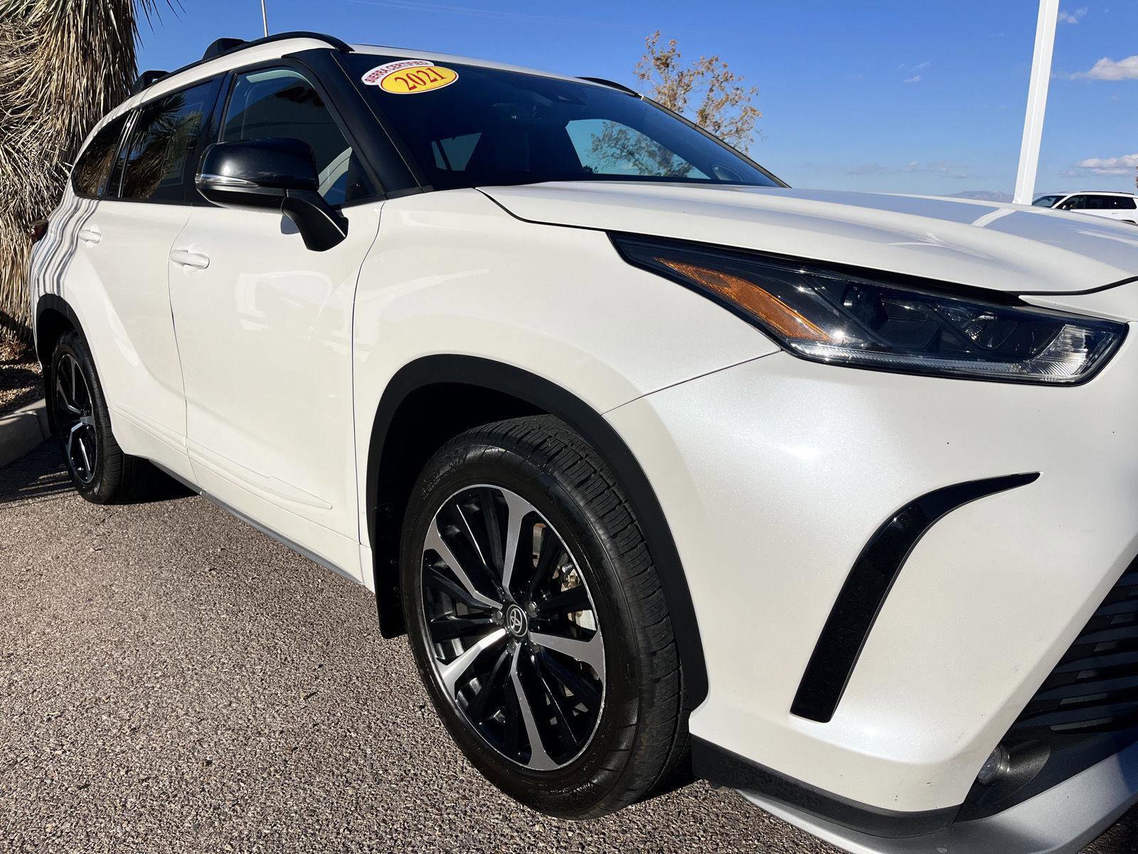 Used 2021 Toyota Highlander XSE image 15