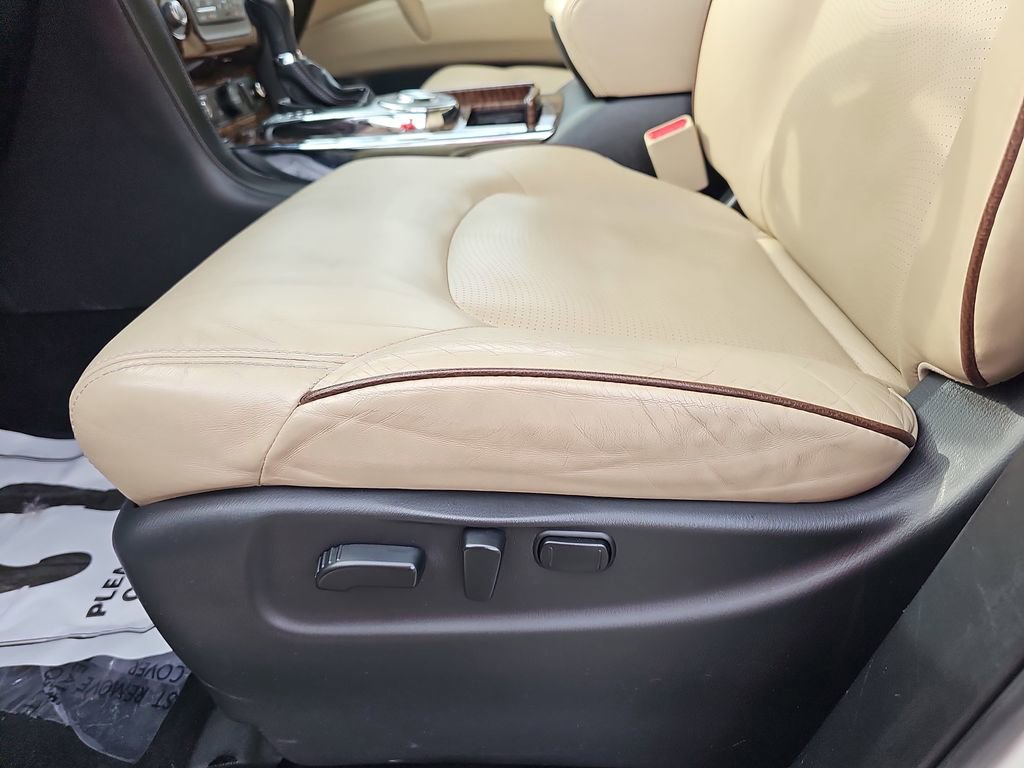 Used 2019 Nissan Armada Platinum w/ Captain's Chairs Package RWD image 34