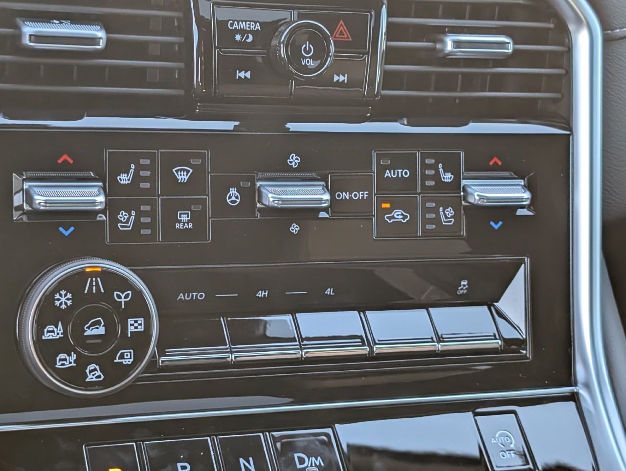 New 2026 Nissan Armada Platinum AWD/4WD image 13