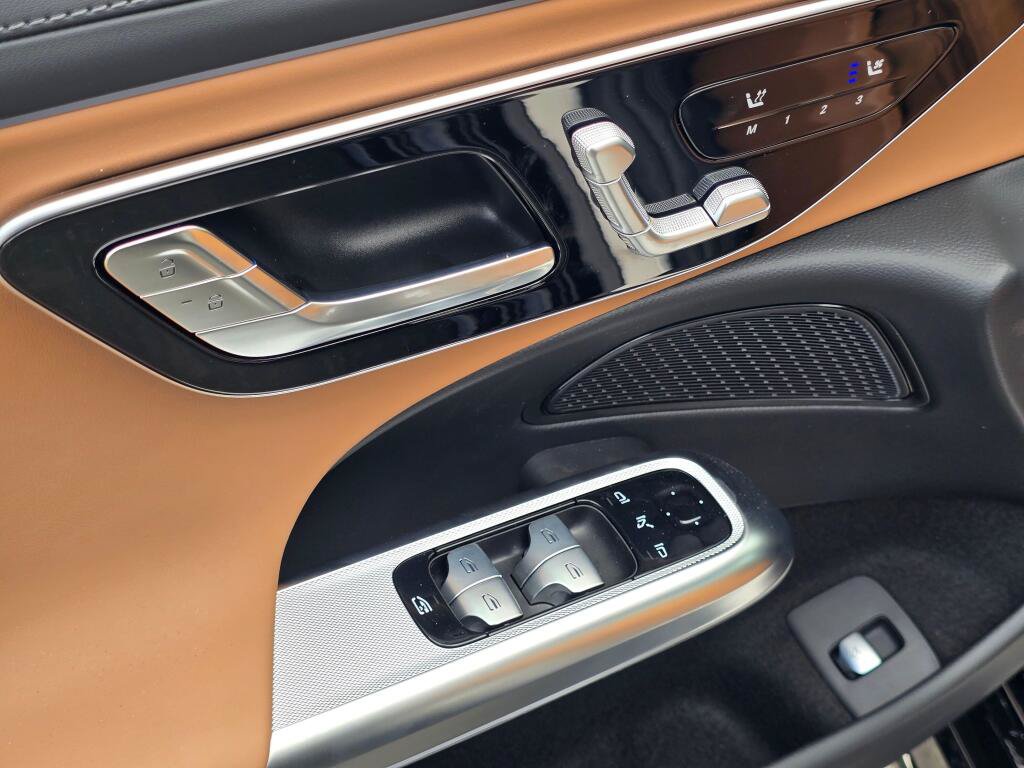 New 2026 Mercedes-Benz E 450 4MATIC Sedan image 34