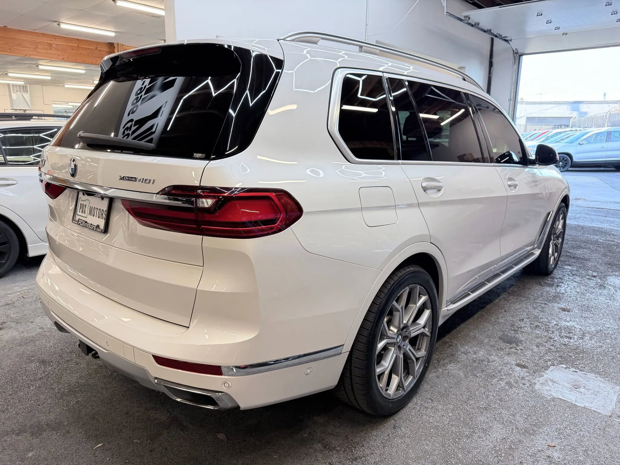 Used 2020 BMW X7 xDrive40i w/ Premium Package image 8