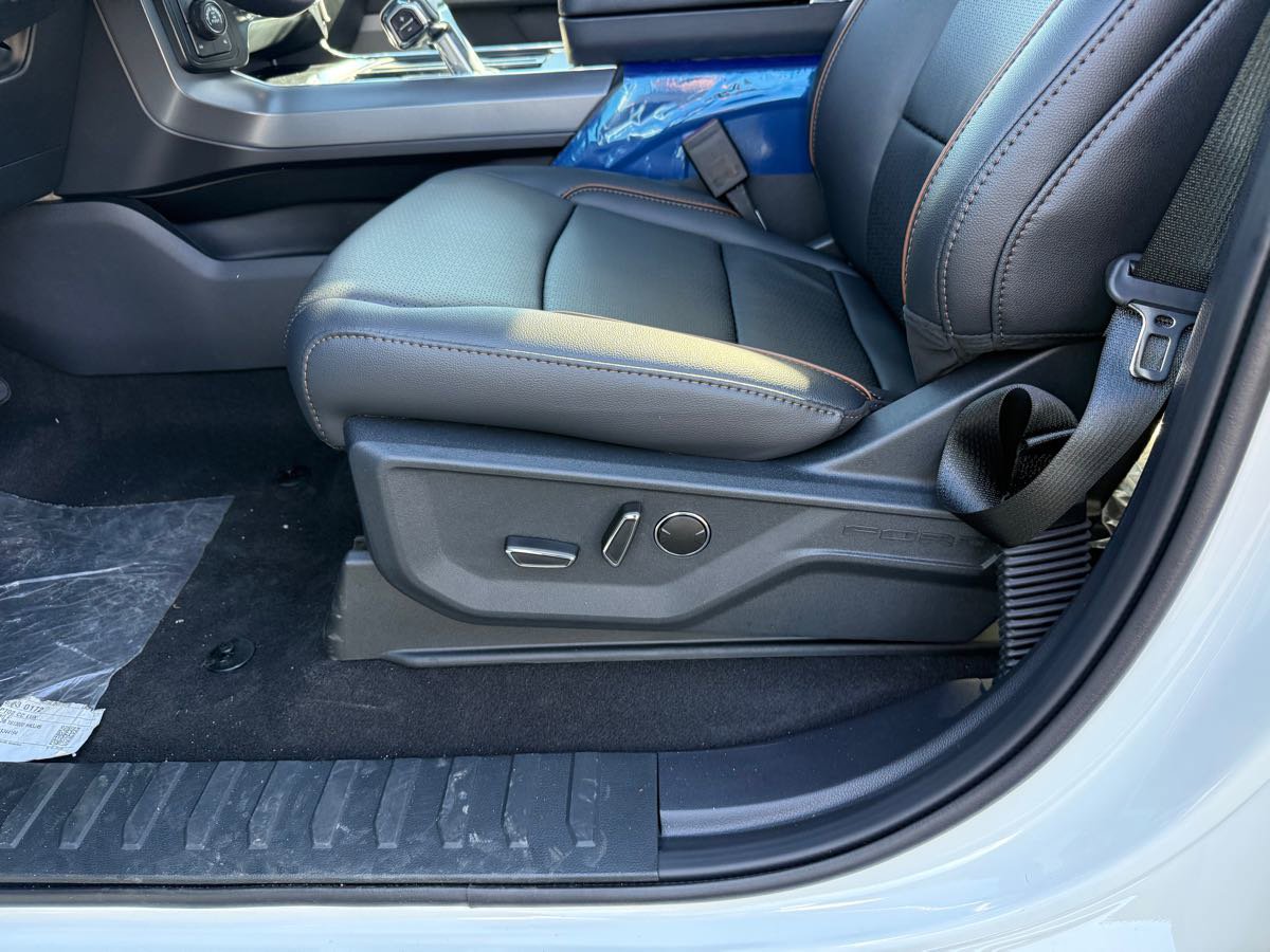 New 2025 Ford F150 Lariat image 29