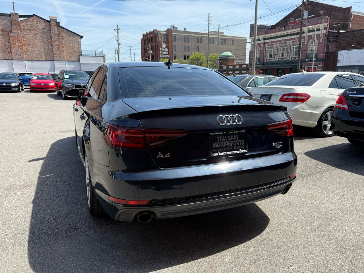 Used 2018 Audi A4 2.0T Ultra Premium w/ 18" Wheel Package FWD image 4