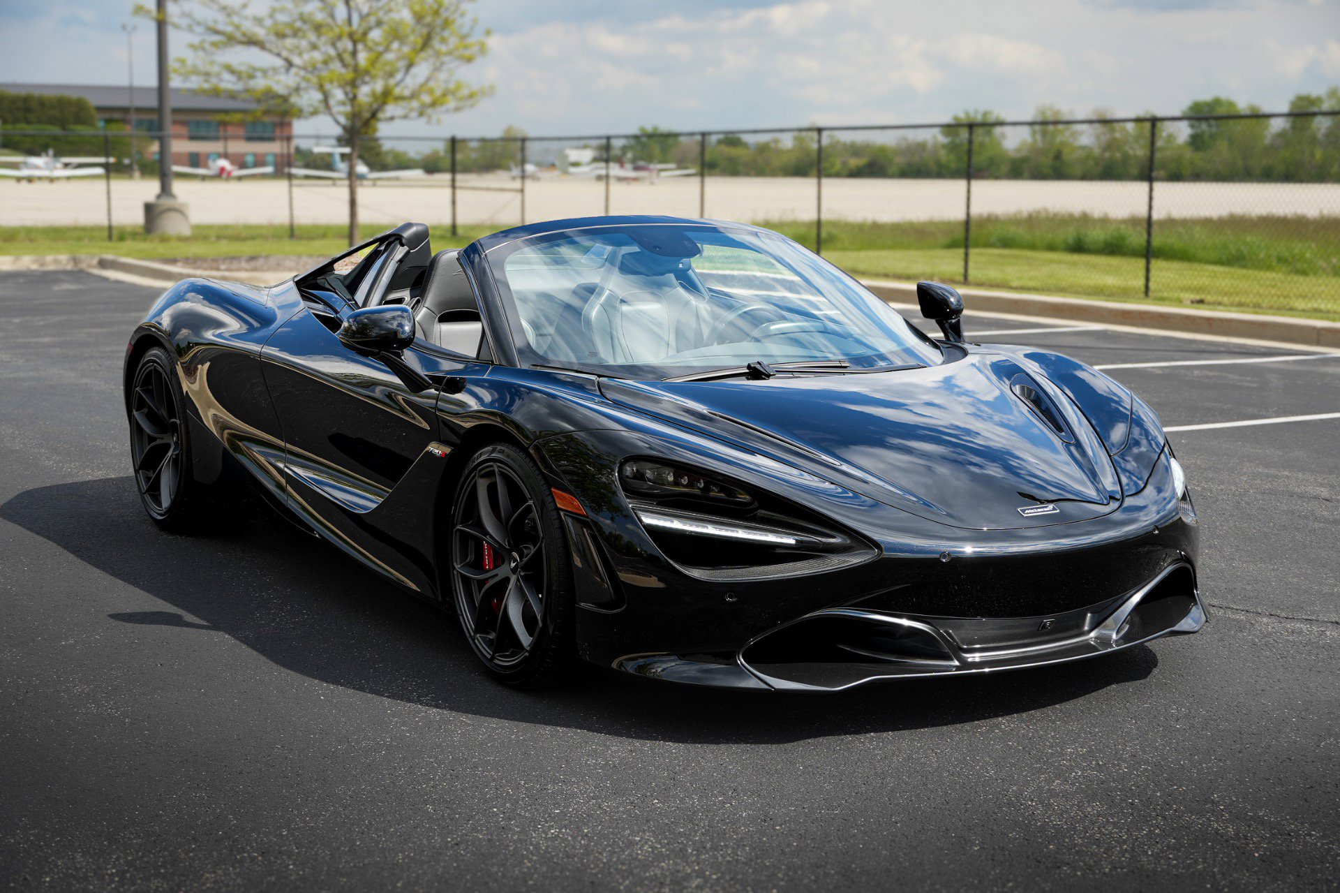 Used 2020 McLaren 720S Luxury RWD image 7