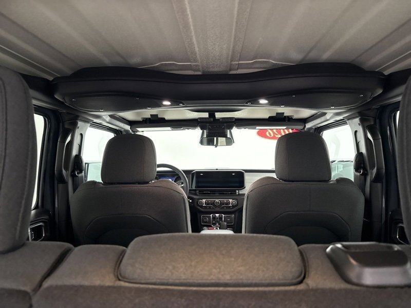 Certified 2026 Jeep Wrangler Willys image 10
