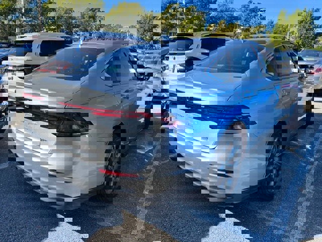 Used 2023 Honda Accord EX image 4