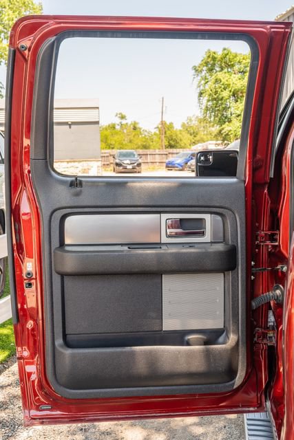 Used 2014 Ford F150 FX4 w/ Equipment Group 402A Luxury AWD/4WD image 33