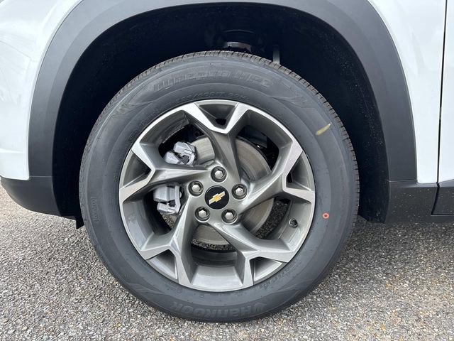 New 2026 Chevrolet Trax LT w/ Driver Confidence Package FWD image 20
