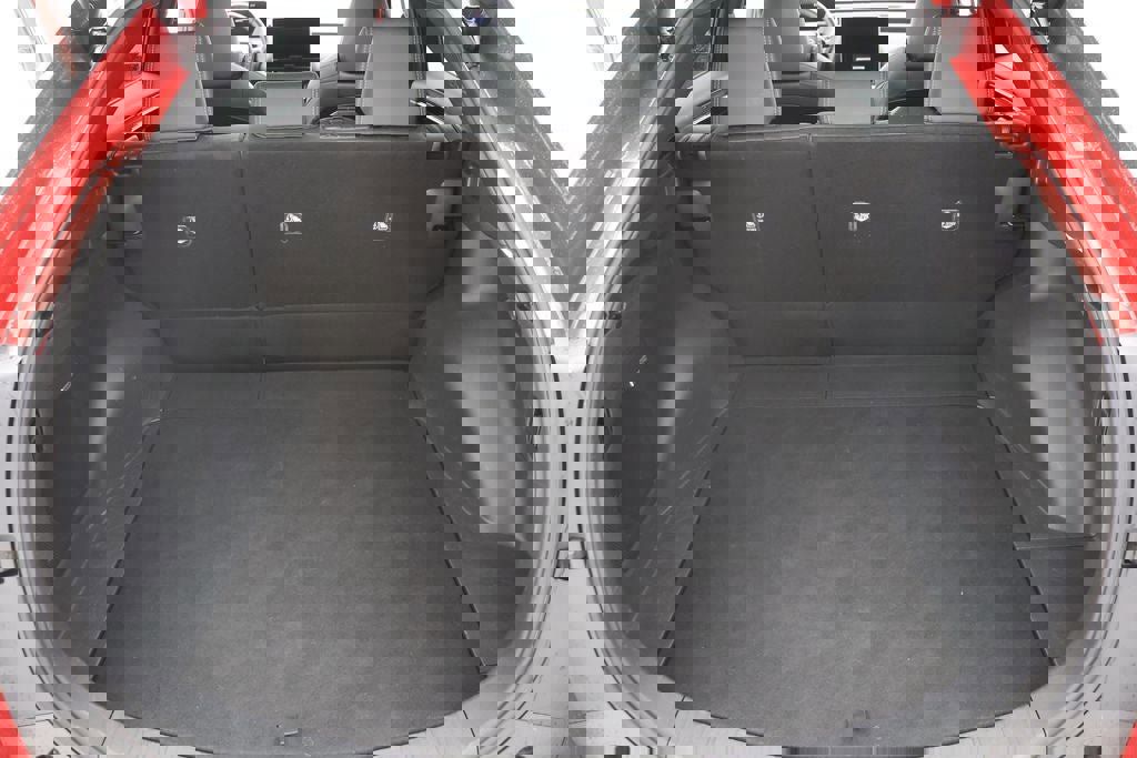 Used 2023 Subaru Solterra Touring image 31