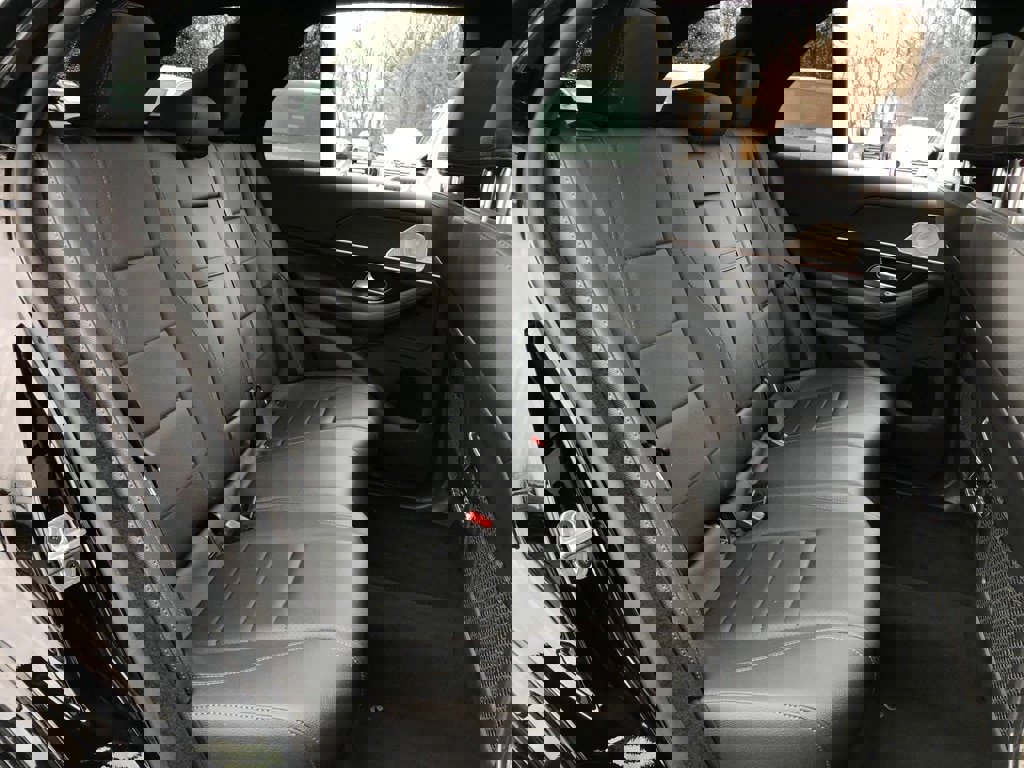 Used 2022 Mercedes-Benz GLE 350 GLE 350 w/ AMG Line Exterior image 38