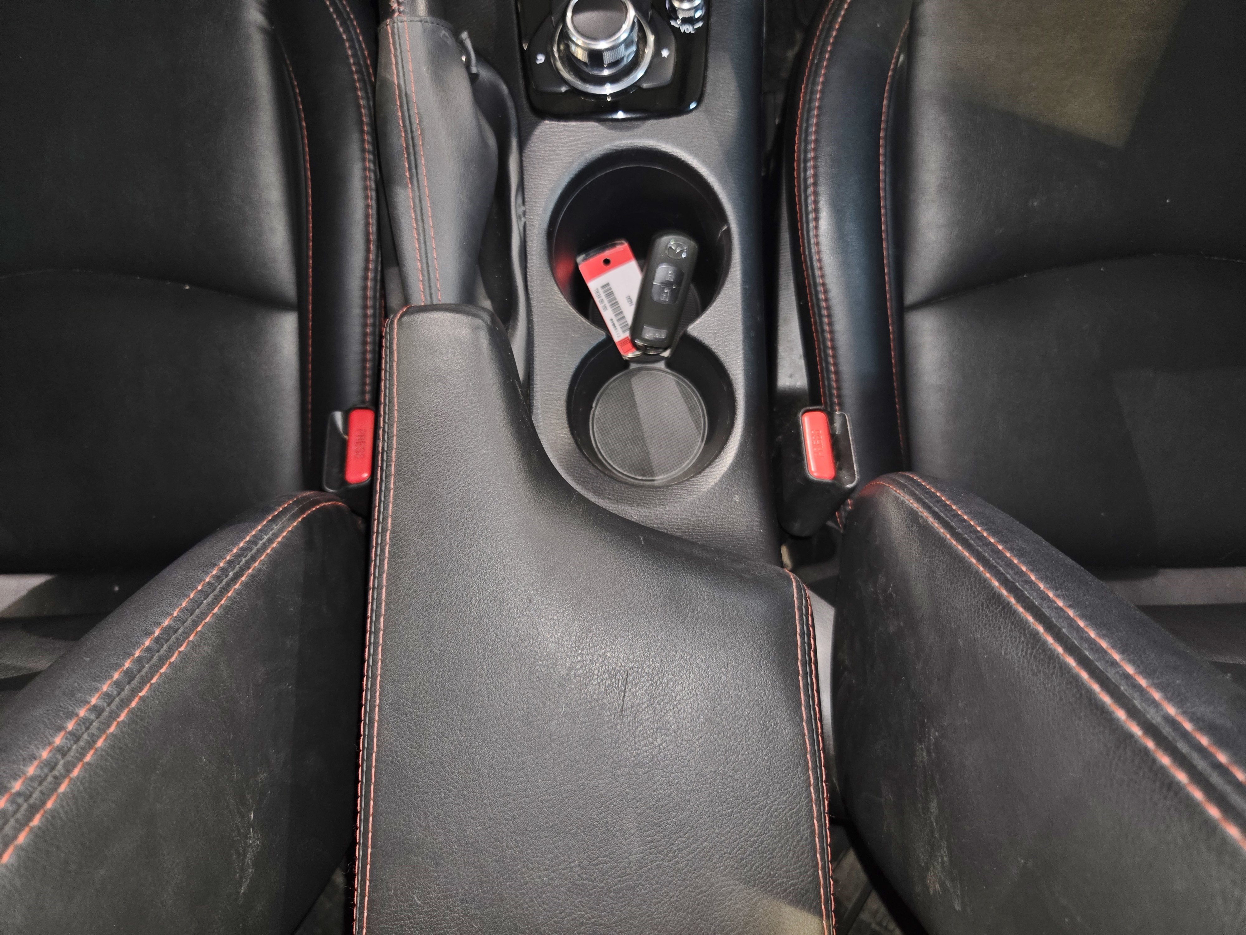 Used 2014 MAZDA MAZDA3 s Touring FWD image 39