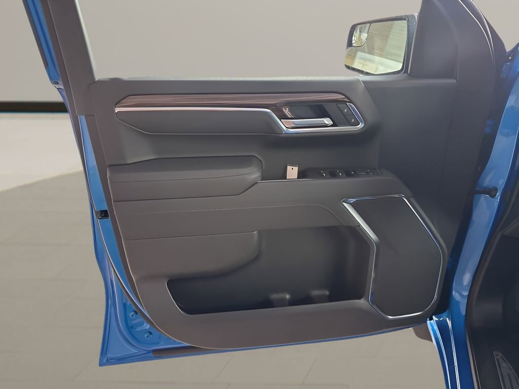 New 2025 Chevrolet Silverado 1500 LT image 6