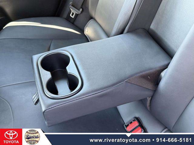 Certified 2018 Toyota Prius Four w/ Advanced Technology Package image 16