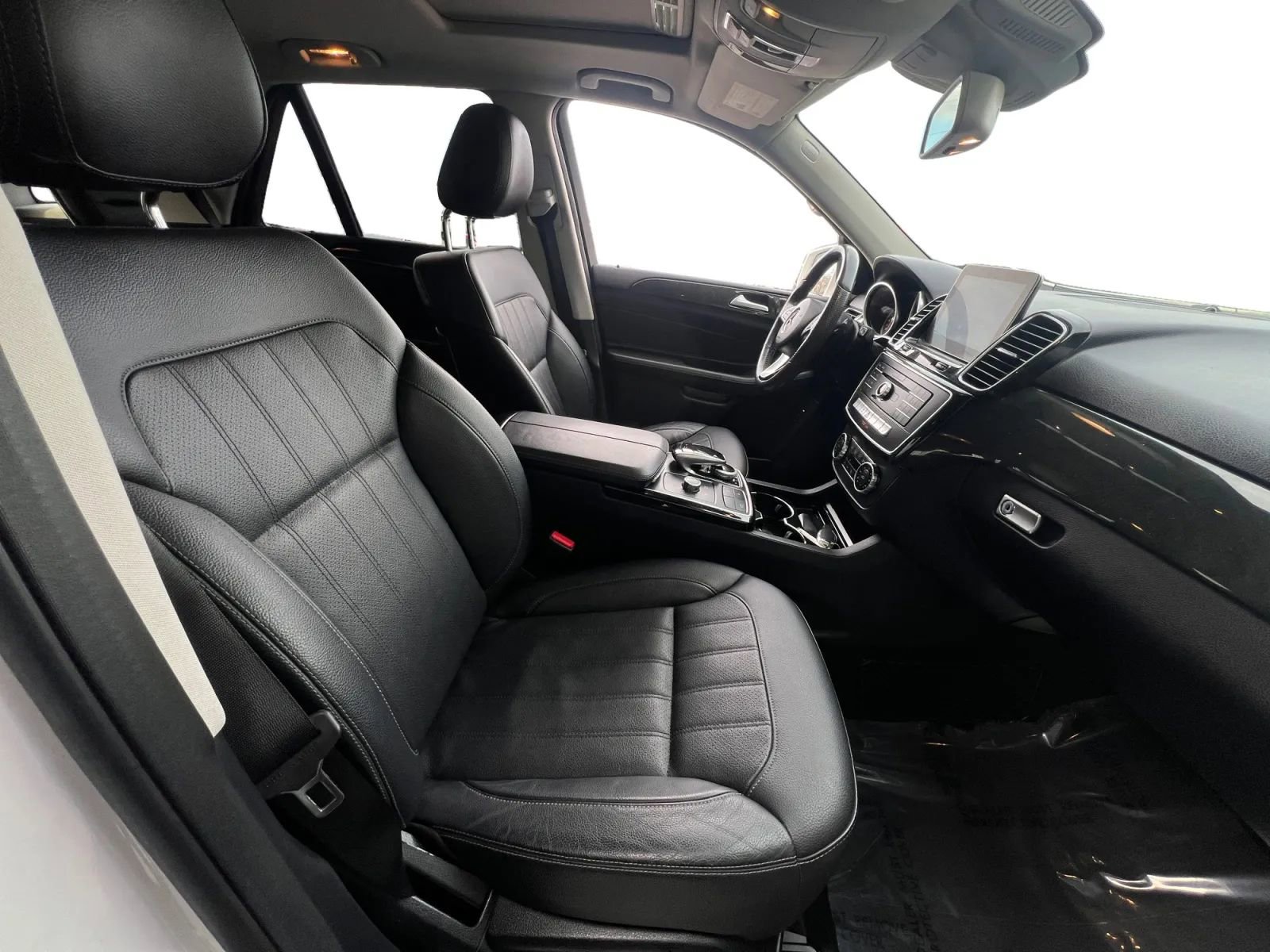 Used 2017 Mercedes-Benz GLE 350 4MATIC w/ Premium 1 Package image 15