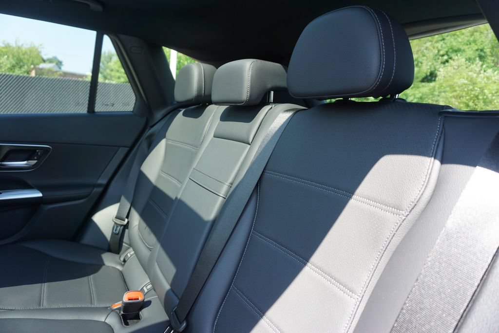 Certified 2026 Mercedes-Benz GLC 300 4MATIC image 14