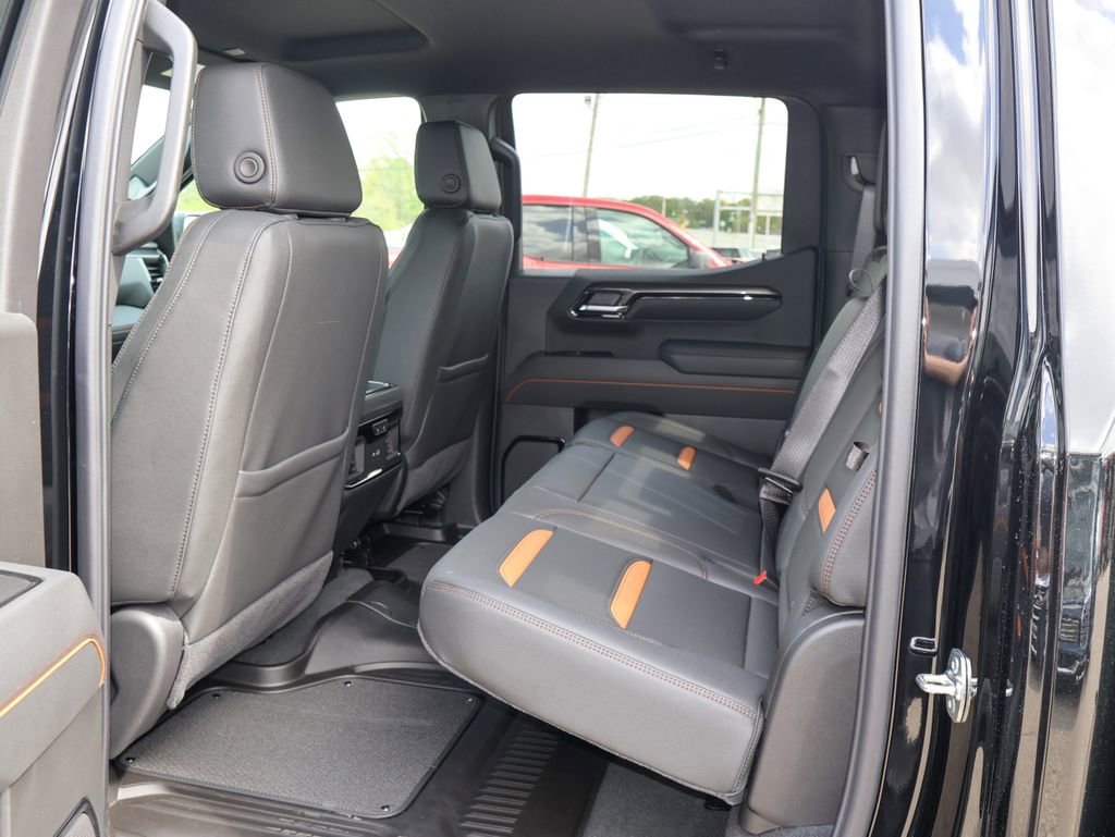 New 2026 GMC Sierra 1500 AT4 w/ AT4 Premium Package AWD/4WD image 10