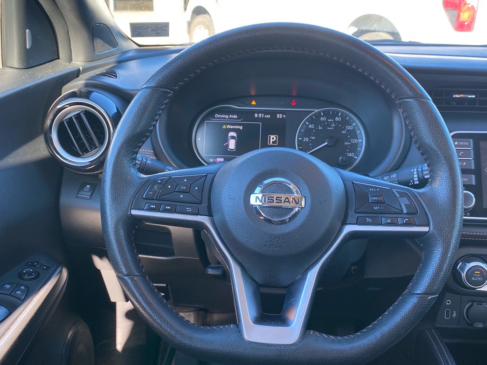 Used 2019 Nissan Kicks SR w/ Exterior Electronics Package FWD image 5