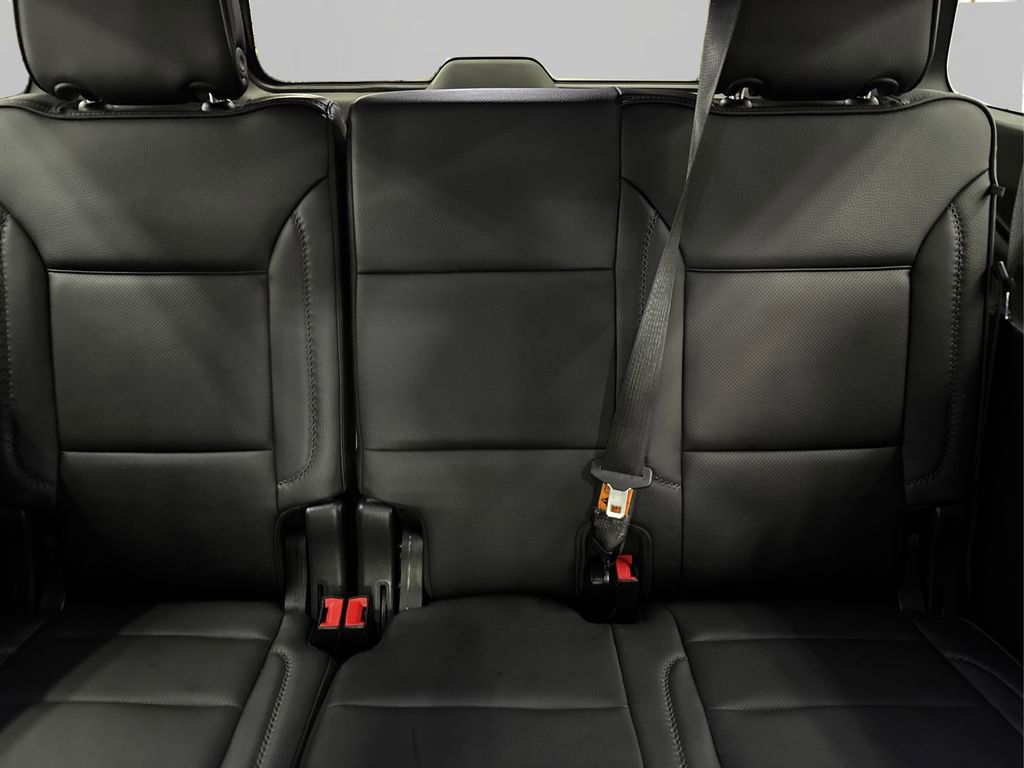 Used 2024 GMC Yukon XL Denali image 41