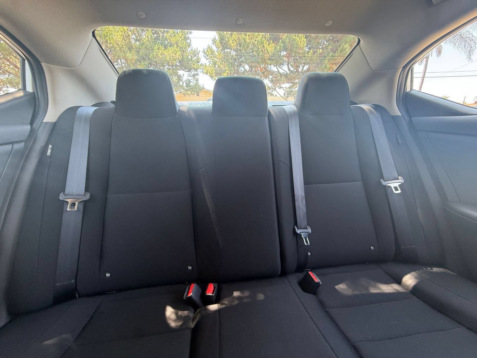 Used 2025 Nissan Sentra S FWD image 35