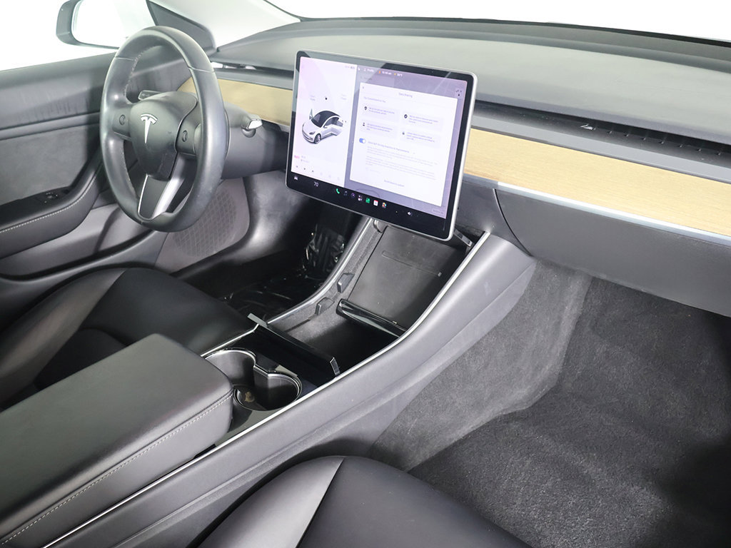 Used 2019 Tesla Model 3 Mid Range RWD image 29
