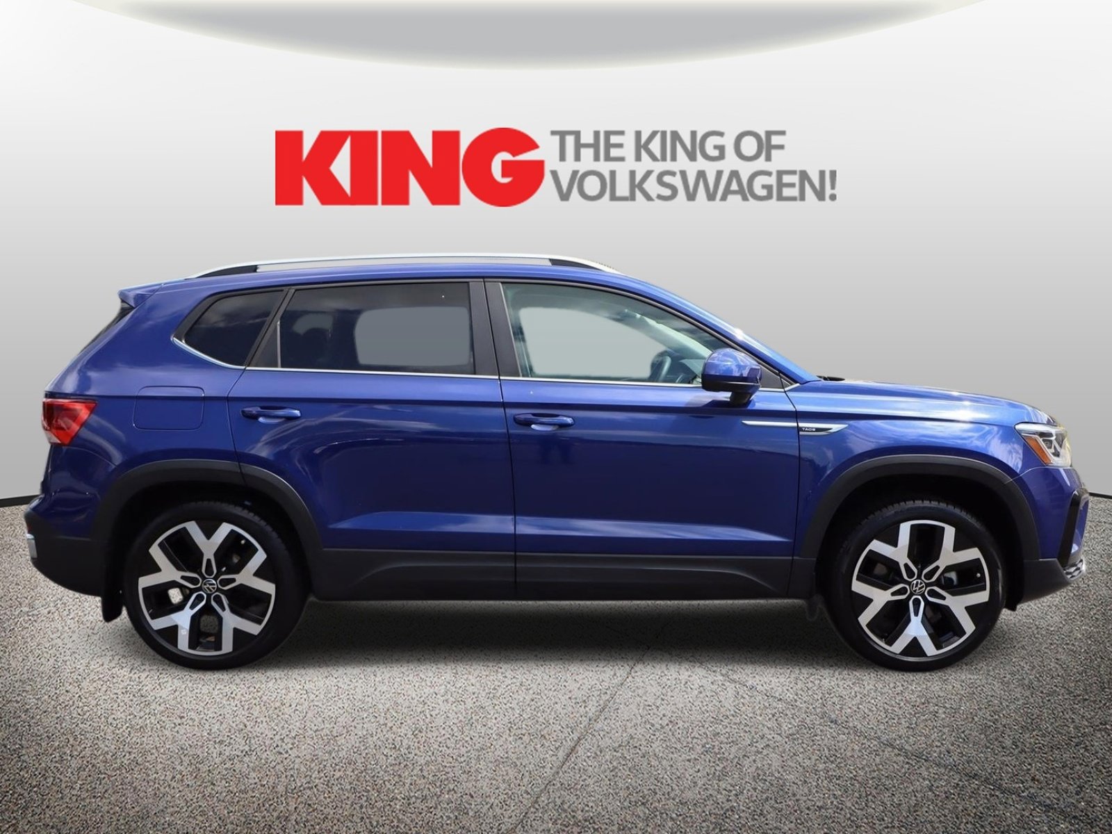 Certified 2023 Volkswagen Taos SEL AWD/4WD image 2