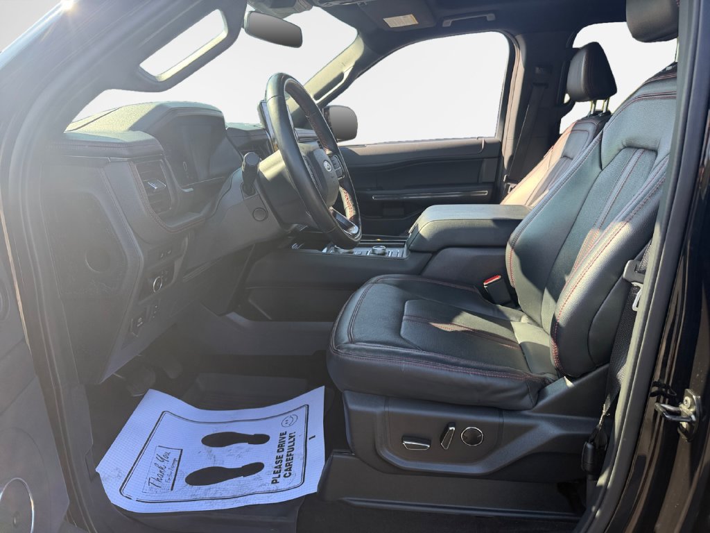 Used 2023 Ford Expedition Limited AWD/4WD image 12