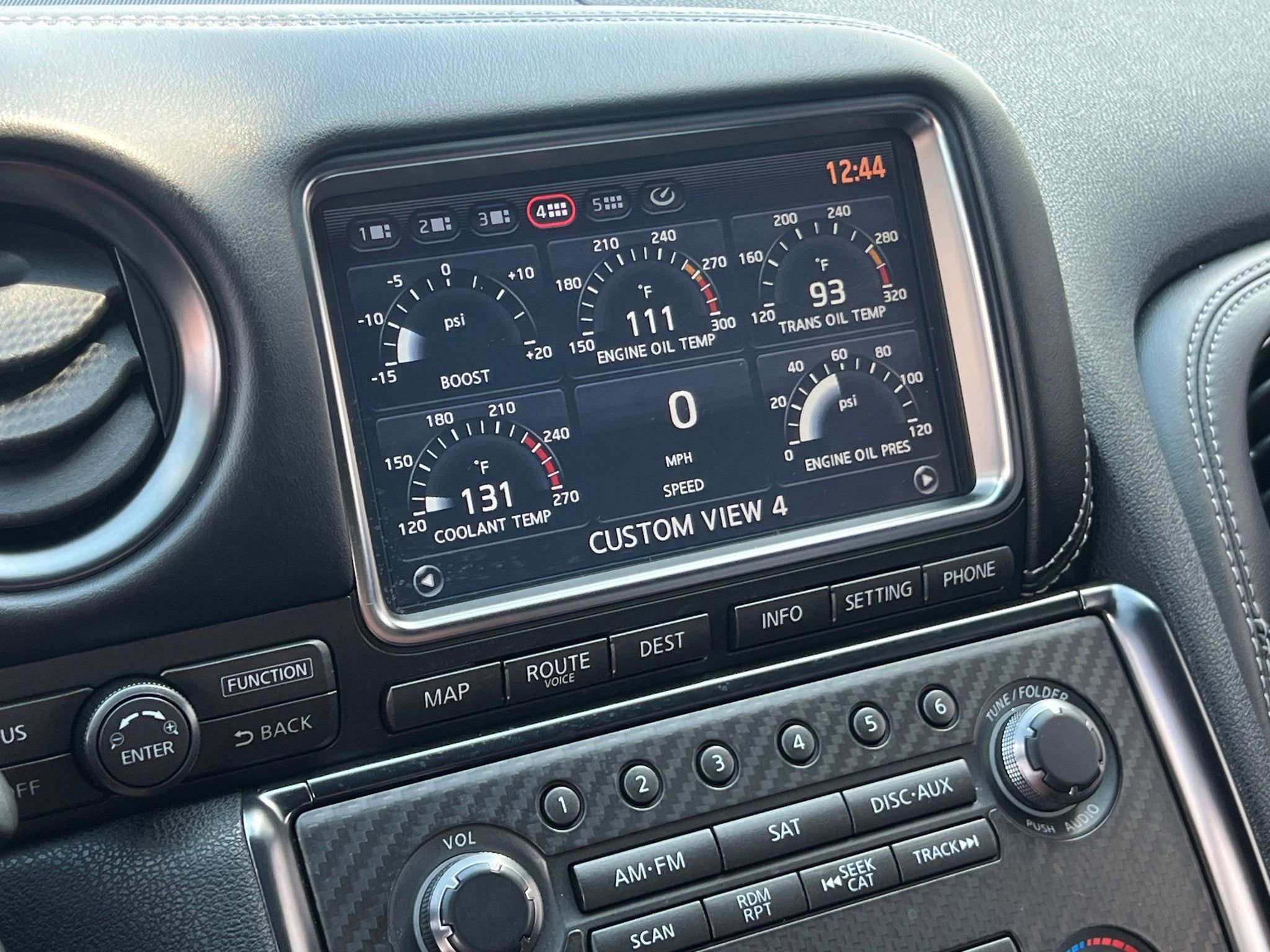 Used 2015 Nissan GT-R Black Edition image 25