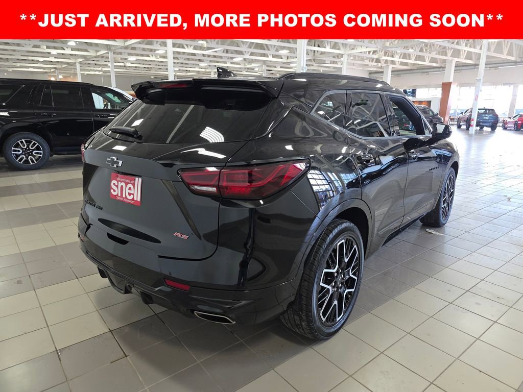Used 2024 Chevrolet Blazer RS w/ Driver Confidence II Package image 6