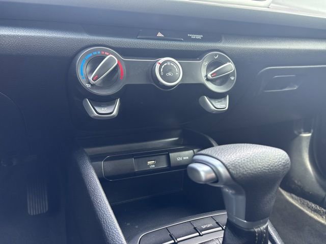 Used 2022 Kia Rio LX FWD image 14