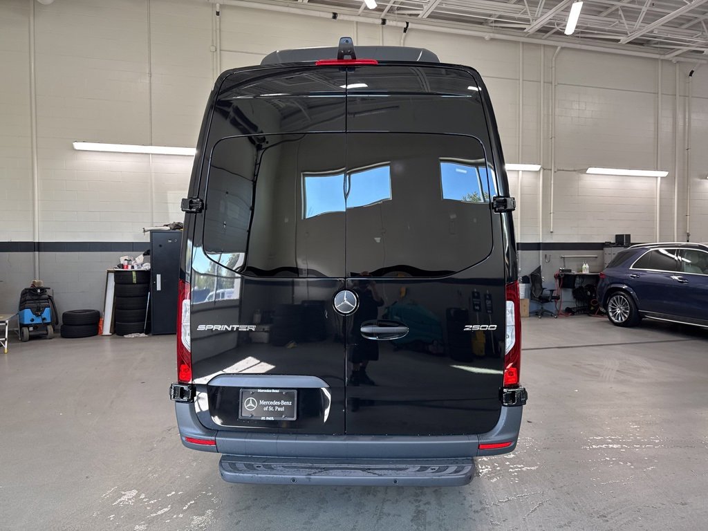 New 2026 Mercedes-Benz Sprinter 2500 image 4