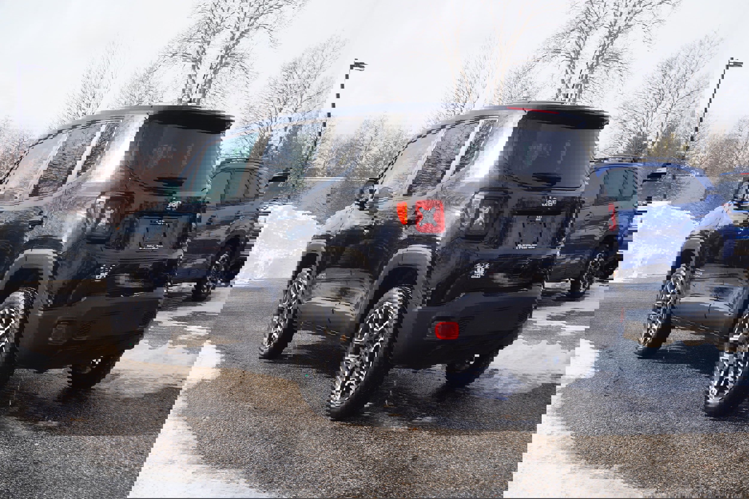 Used 2021 Jeep Renegade Sport image 7