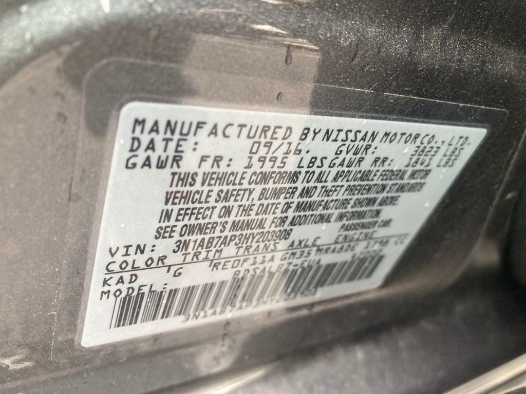 Used 2017 Nissan Sentra S FWD image 39