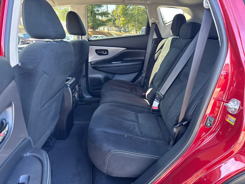 Used 2019 Nissan Murano SV image 26