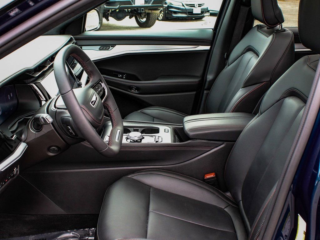 Used 2024 Jeep Wagoneer Launch Edition image 30