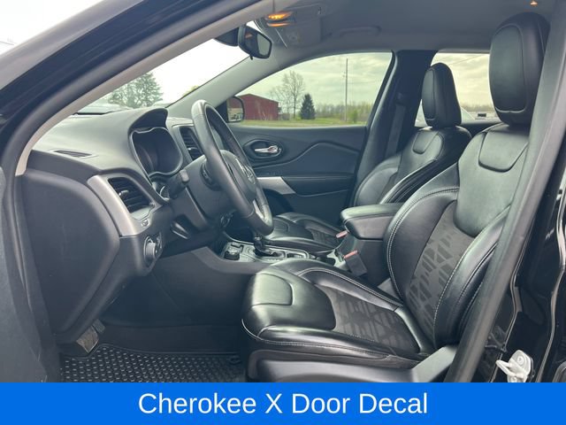 Used 2022 Jeep Cherokee Latitude AWD/4WD image 10