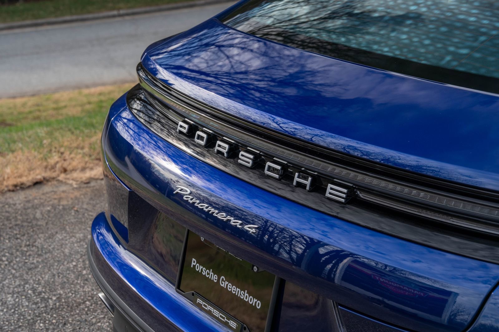 Used 2026 Porsche Panamera 4 image 15