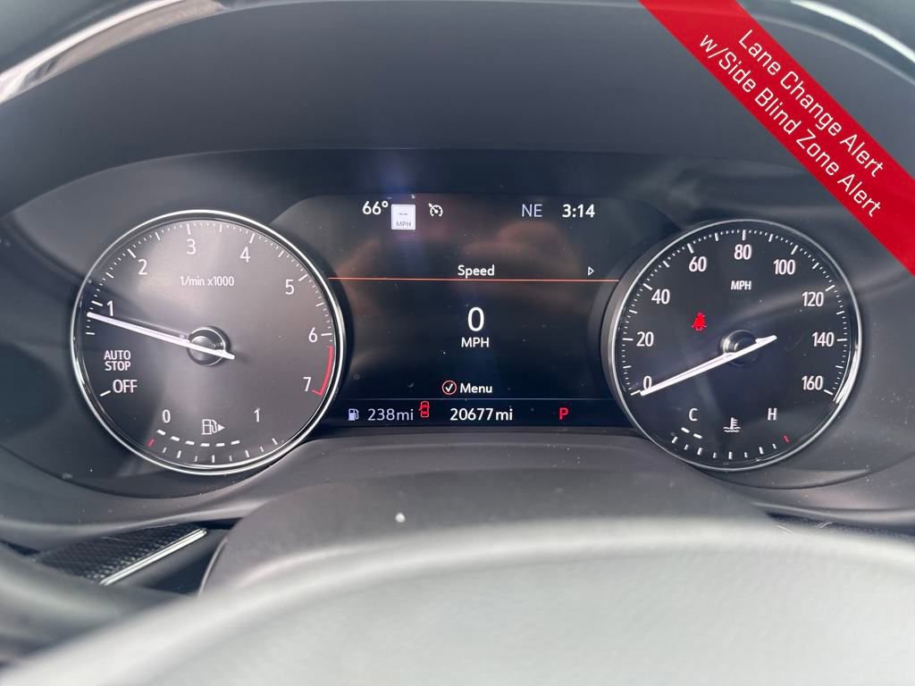 Used 2022 Buick Envision Essence w/ Technology Package I image 18